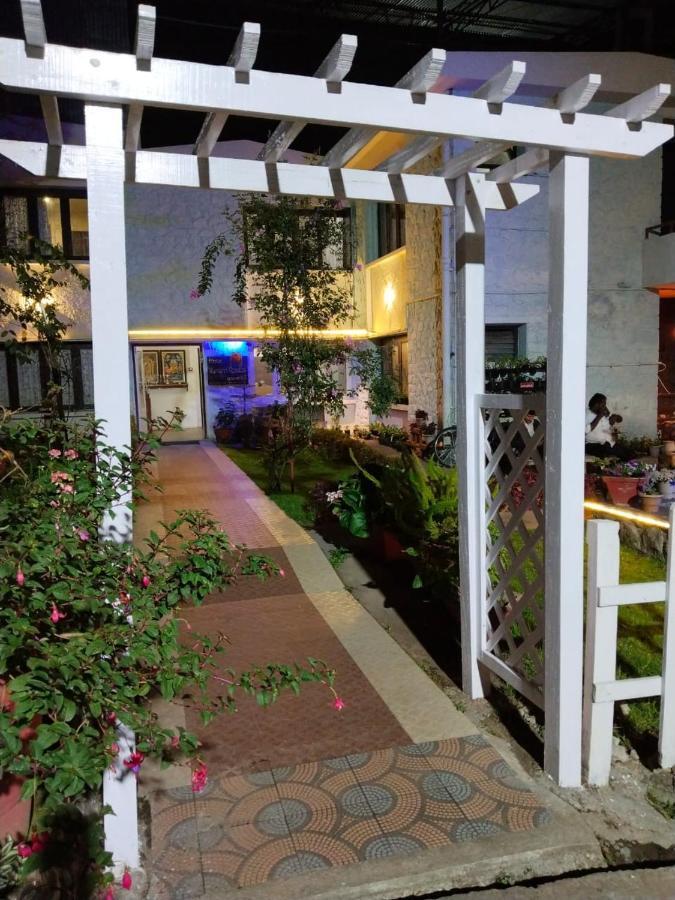 Hotel Seven Roads Kodaikanal Bagian luar foto